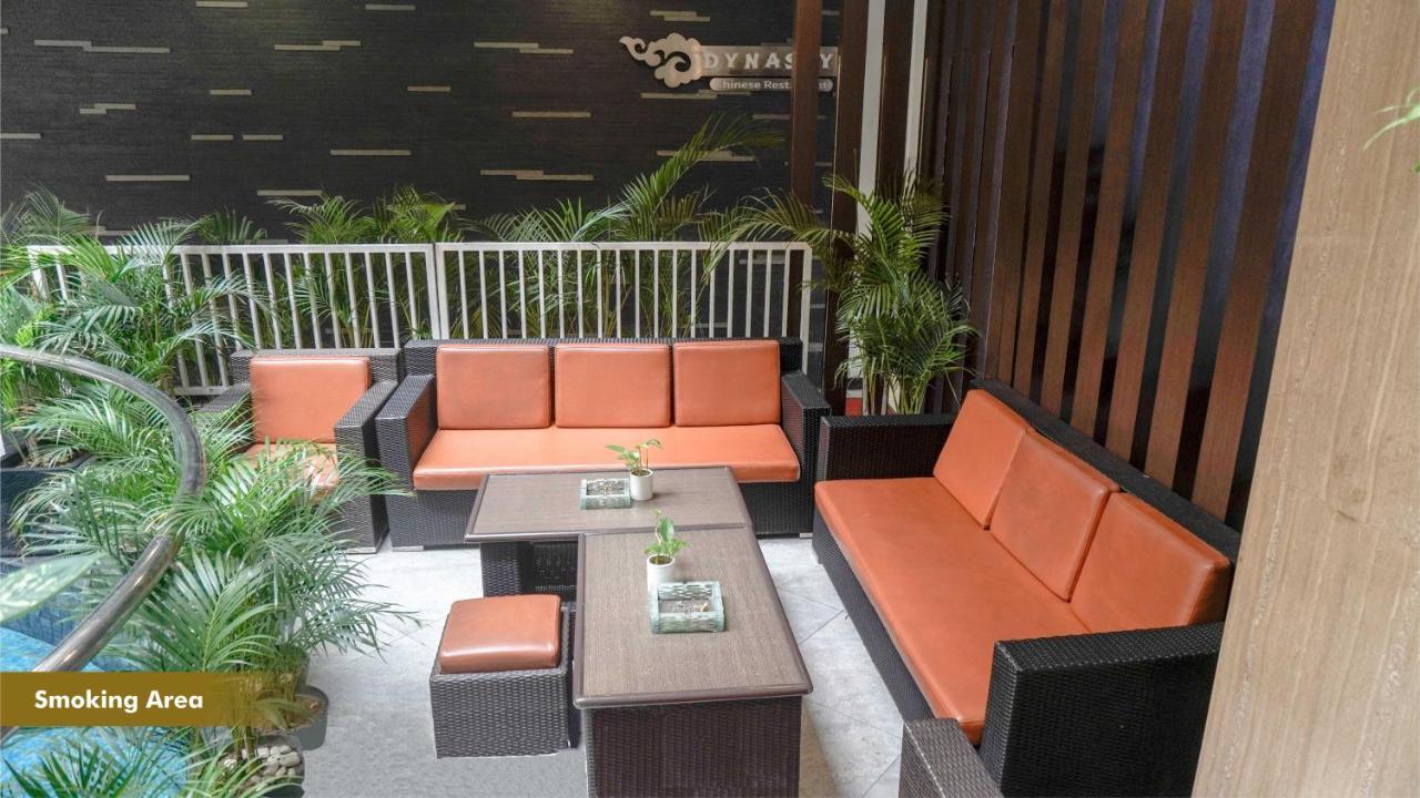Savana & Convention Hotel