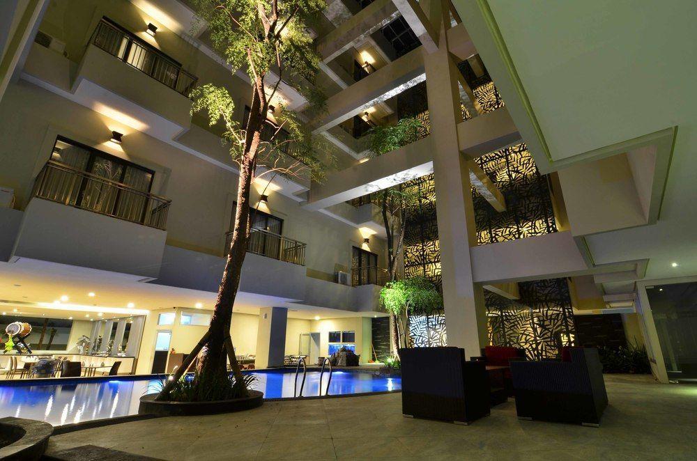 Hotel Savana & Convention 4*