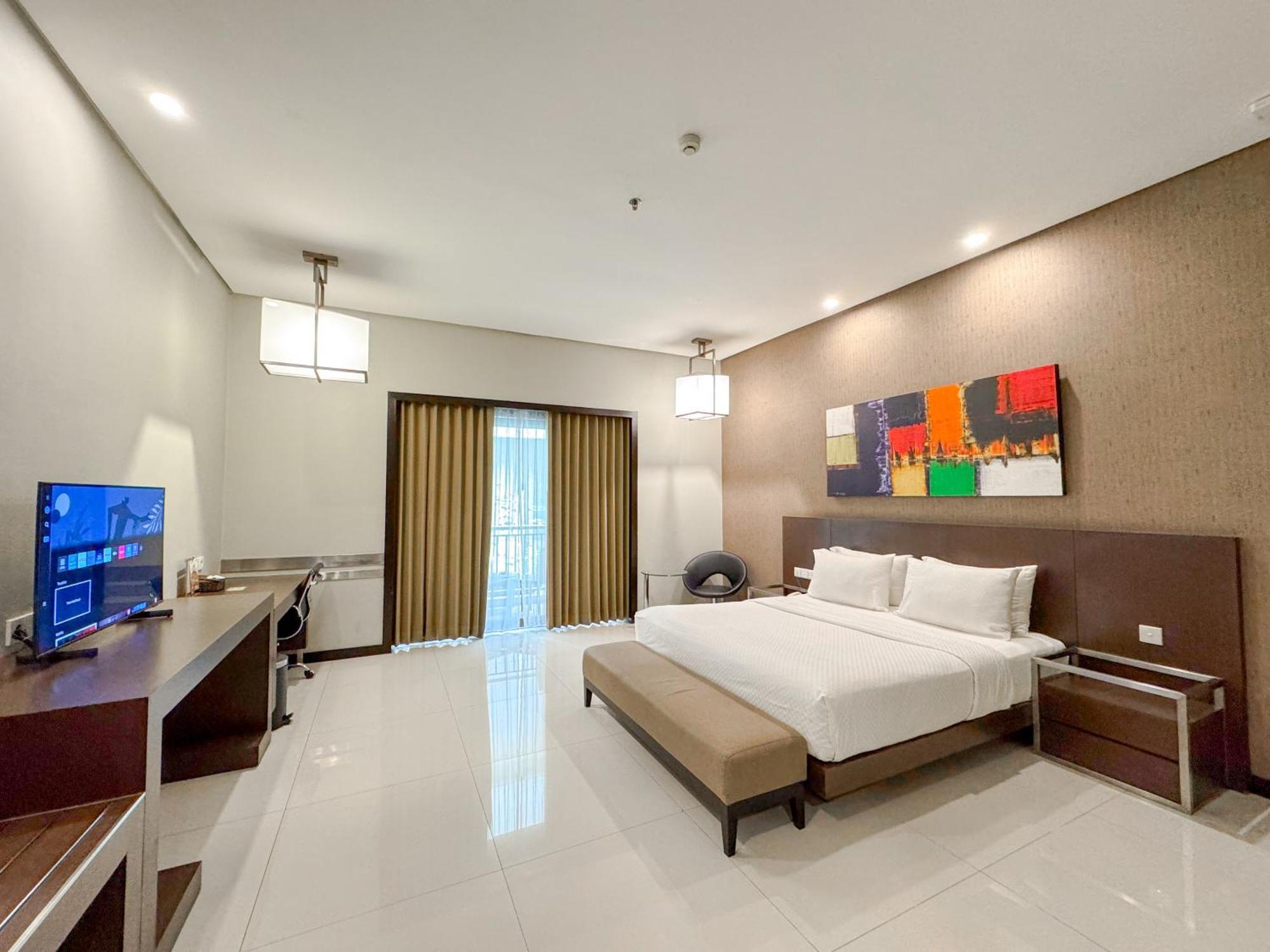 Savana & Convention Hotel